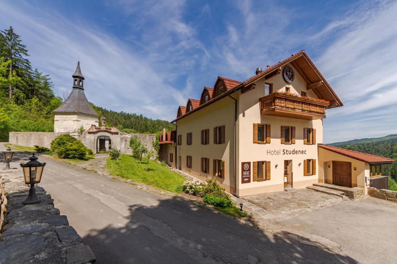Hotel Studenec Rozmberk Рожмберк-над-Влтавой Экстерьер фото